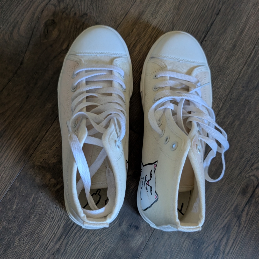 Ripndip White Sneakers with Cat Design